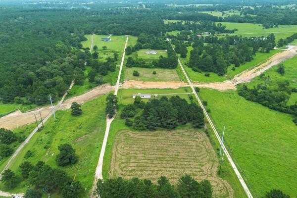 Farm in New Waverly 3