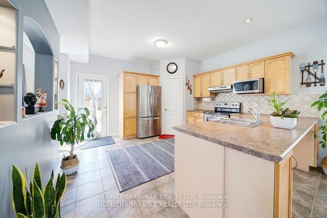 81 Shephard Ave, House other with 3 bedrooms, 4 bathrooms and 2 parking in Alliston ON | Image 9