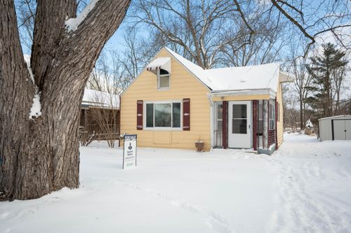 5017 Christiansen Rd, Lansing, MI, 48910-5180 | Card Image