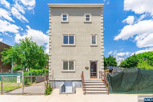 83 Sherman Avenue, Newark, NJ, 07114 | Card Image