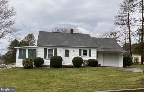 1815 Bond St, MONTOURSVILLE, PA, 17754-9538 | Card Image