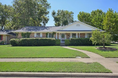 1022 Bardfield Ave, Garland, TX, 75041-5114 | Card Image