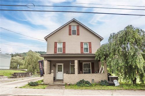 192 Main St, Plumville, PA, 16246-9809 | Card Image