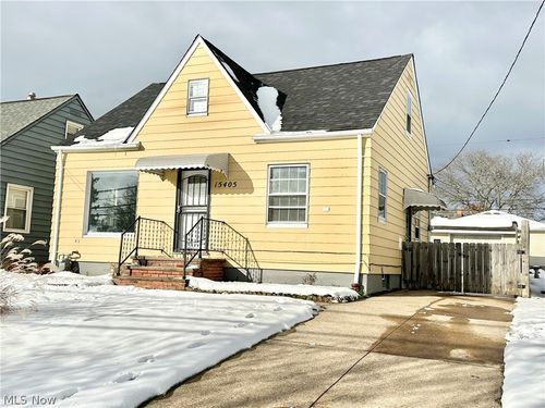 15405 Turney Rd, Maple Heights, OH, 44137-4845 | Card Image