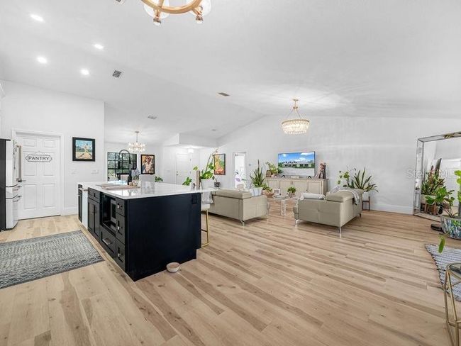 1850 S Lake Reedy Blvd, House other with 4 bedrooms, 2 bathrooms and null parking in Frostproof FL | Image 6