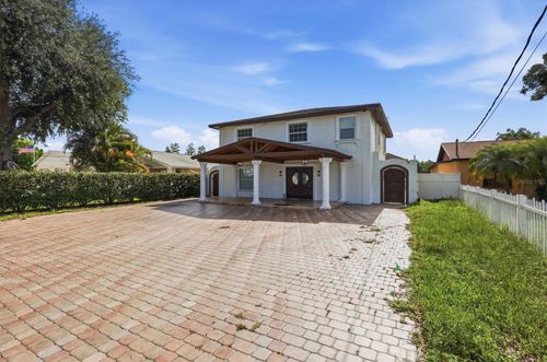 6611 N Hale Ave, Tampa, FL, 33614-3810 | Card Image