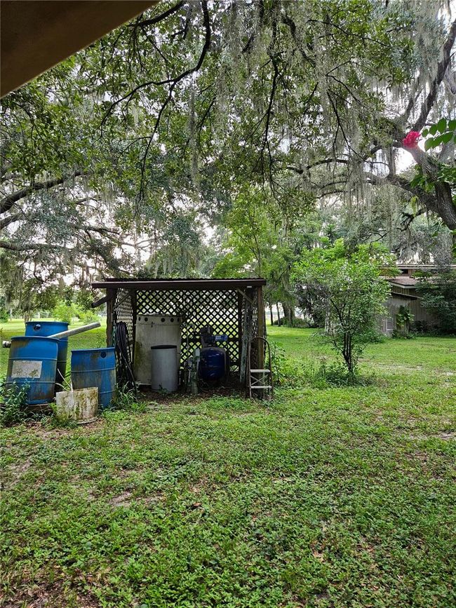 15222 Lost Lake Ln, House other with 8 bedrooms, 4 bathrooms and null parking in LITHIA FL | Image 37