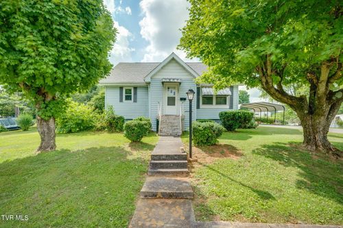 1604 E Watauga Ave, Johnson City, TN, 37601-2760 | Card Image
