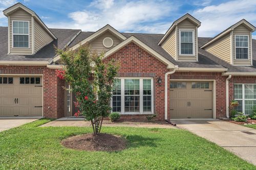3003 Whitland Crossing Dr, Nashville, TN, 37214-3570 | Card Image