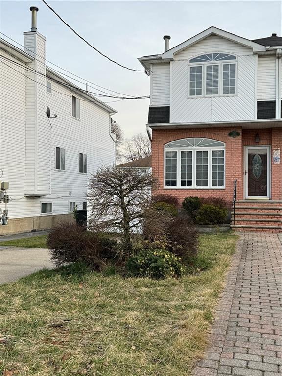 Woodrow Rd, Staten Island, NY 10309