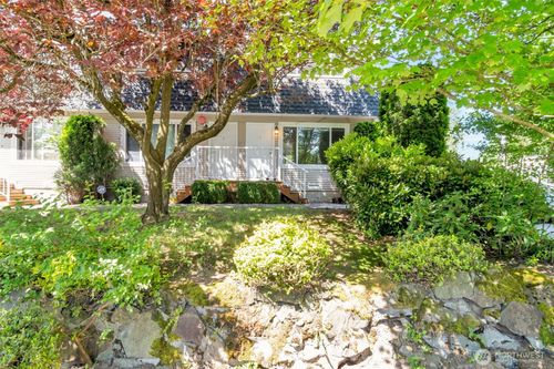 1-19712 50th Ave W, Lynnwood, WA, 98036-6449 | Card Image