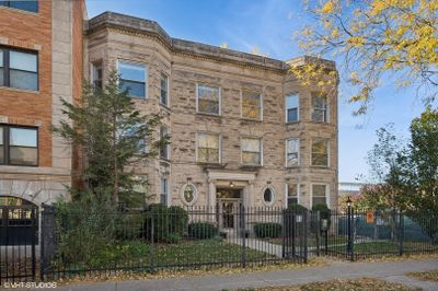 3N - 5248 N Winthrop Avenue, Condo with 2 bedrooms, 2 bathrooms and 1 parking in CHICAGO IL | Image 1