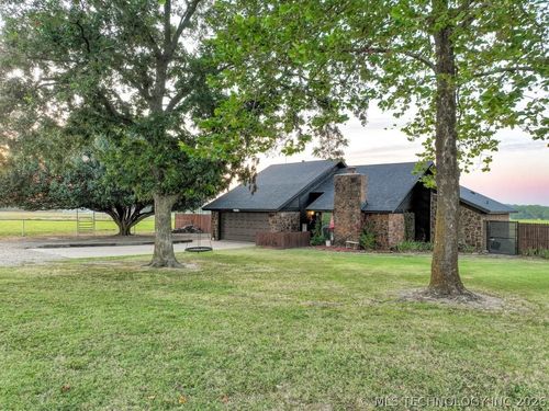 108106 N 3750, Okemah, OK, 74859 | Card Image