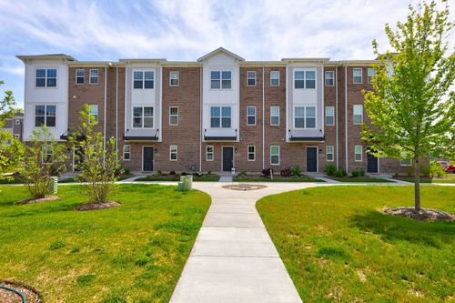1078 Bogart St, Des Plaines, IL, 60018-2485 | Card Image