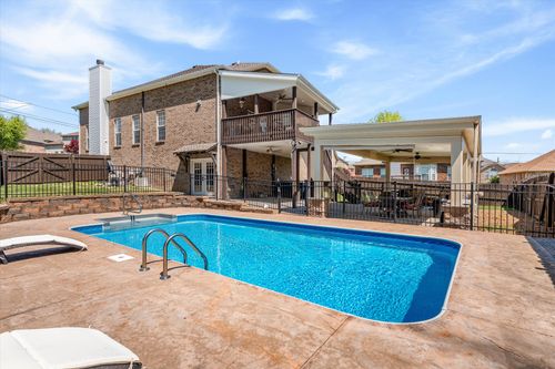 4277 October Woods Dr, Antioch, TN, 37013-4870 | Card Image