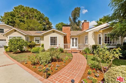 11191 Valley Spring Pl, North Hollywood, CA, 91602-2616 | Card Image