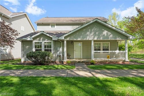 4982 Penny Ln, North Olmsted, OH, 44070-5416 | Card Image