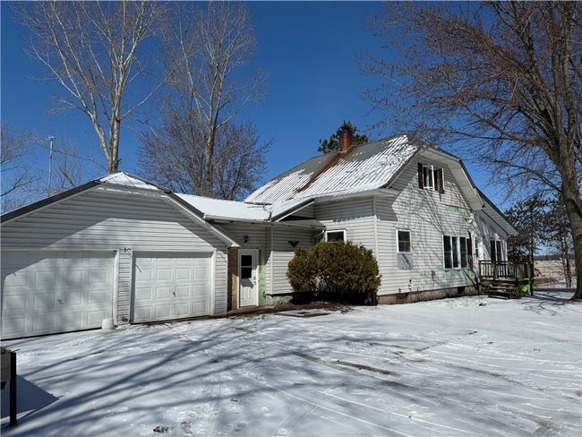 1600 E Main St, House other with 4 bedrooms, 1 bathrooms and null parking in Gilman WI | Image 5