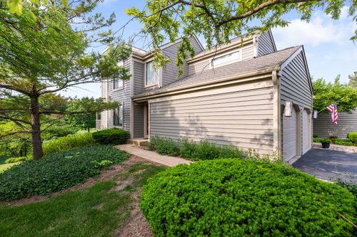 449-449 White Oak Ln, Barrington, IL, 60010-6228 | Card Image