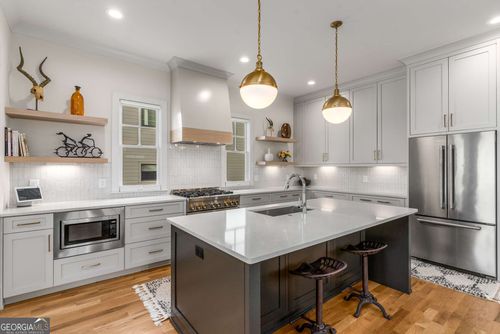 1356 Wylie St Se, Atlanta, GA, 30317-1741 | Card Image