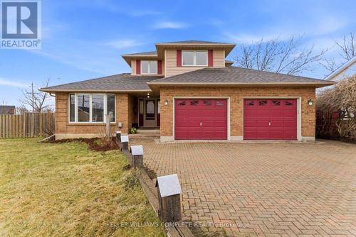 72 Wade Rd, Smithville, ON, L0R2A0 | Card Image