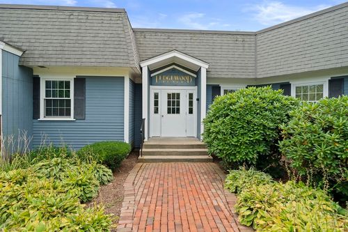 apt-204-85 Whitman St, Weymouth, MA, 02189-2053 | Card Image