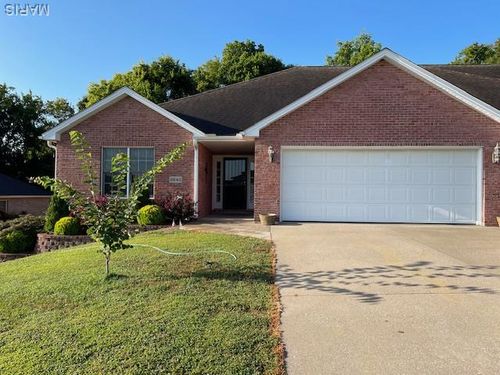2843 Lynwood Hills Dr, Cape Girardeau, MO, 63701-8448 | Card Image