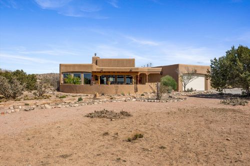 4 Cielo Norte, Placitas, NM, 87043-8638 | Card Image