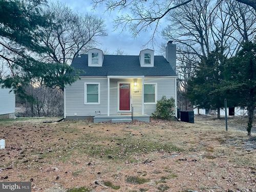 1517 Rollins Ave, CAPITOL HEIGHTS, MD, 20743-4334 | Card Image