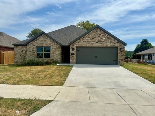 4596 W Triangle St, Fayetteville, AR, 72704-7227 | Card Image