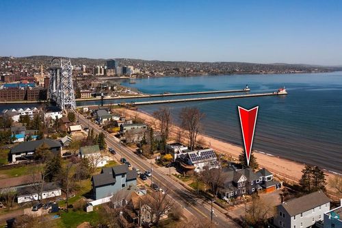 840 S Lake Ave, Duluth, MN, 55802-2404 | Card Image