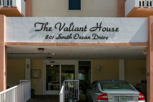apt-401-801 S Ocean Dr, Hollywood, FL, 33019-2141 | Card Image