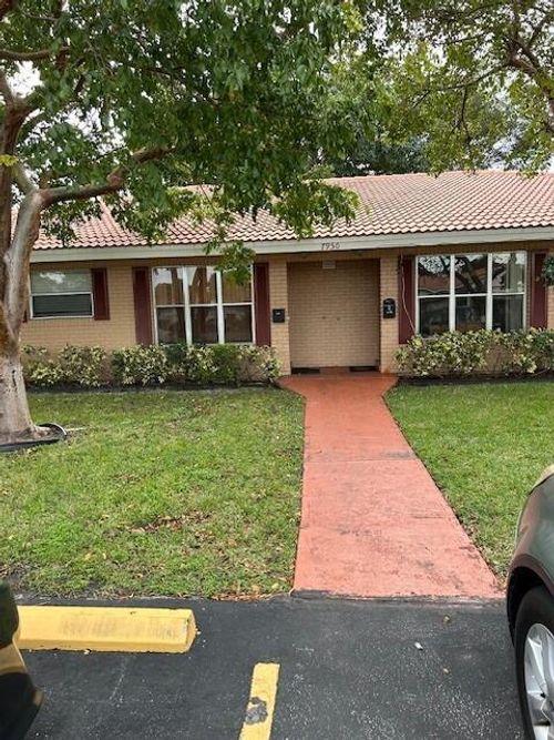 e-w-7950 Nw 37th Dr, Coral Springs, FL, 33065-3009 | Card Image