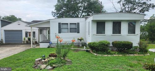 28050 Possum Point Rd, MILLSBORO, DE, 19966-4236 | Card Image