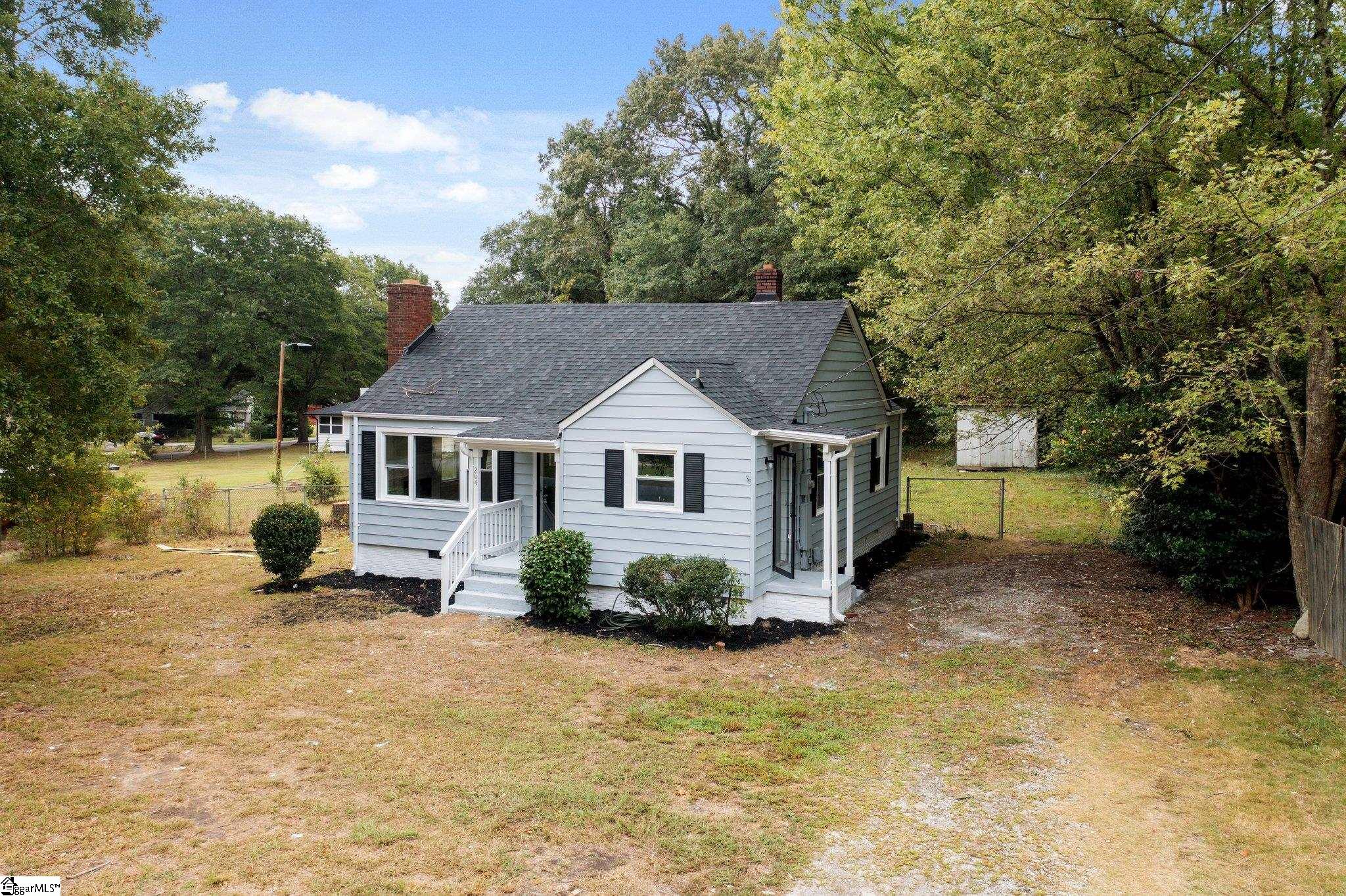 Churchill Cir, Greenville, SC 29605