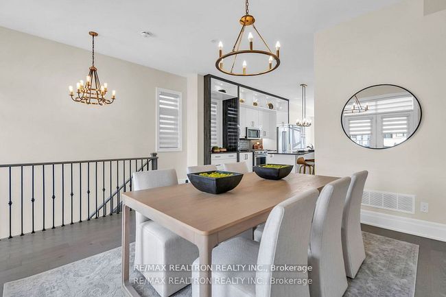 178 Golden Trail, House attached with 5 bedrooms, 4 bathrooms and 1 parking in Vaughan ON | Image 9