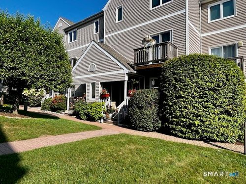 44-44 Glenrock, Norwalk, CT, 06850-1376 | Card Image