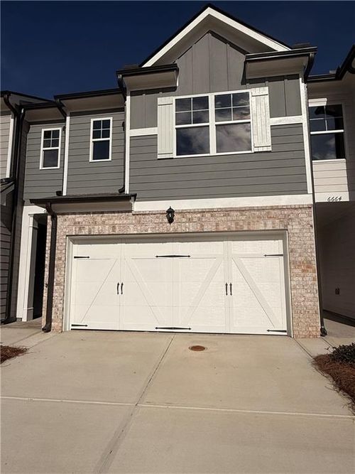 6664 Parsons St, Flowery Branch, GA, 30542-3881 | Card Image