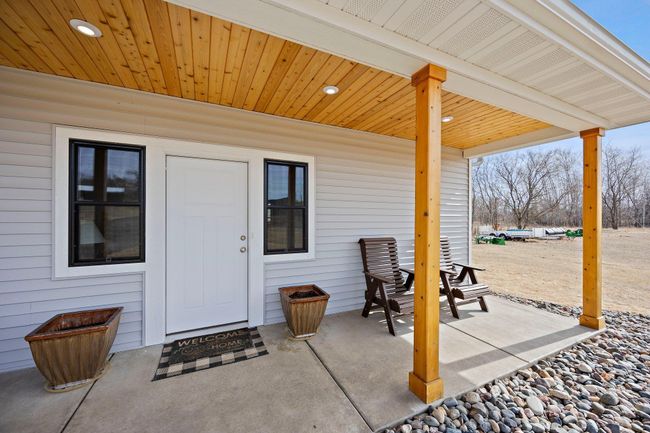 31233 Yucca Ct Nw, House other with 3 bedrooms, 3 bathrooms and null parking in Cambridge MN | Image 5