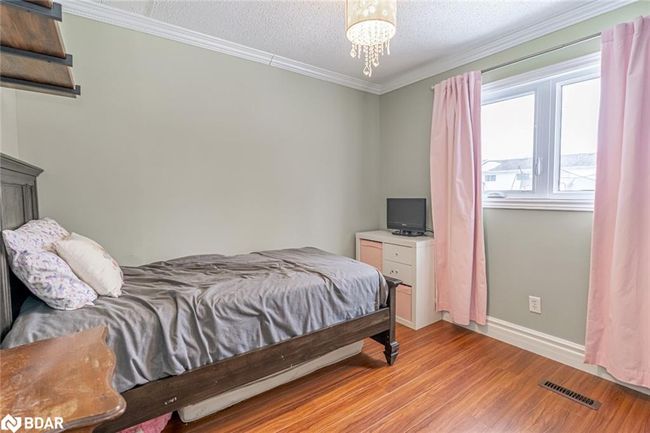 29 Frost Trail, House other with 2 bedrooms, 2 bathrooms and 3 parking in Barrie ON | Image 9