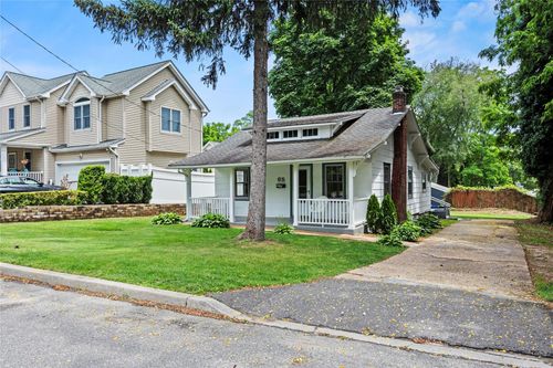 65 Mountain Ave, Bayville, NY, 11709-2001 | Card Image
