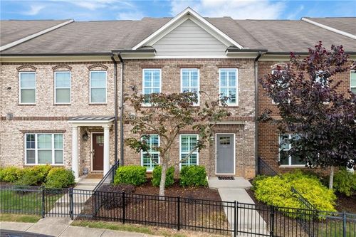 916 Westmoreland Cir Nw, Atlanta, GA, 30318-4019 | Card Image