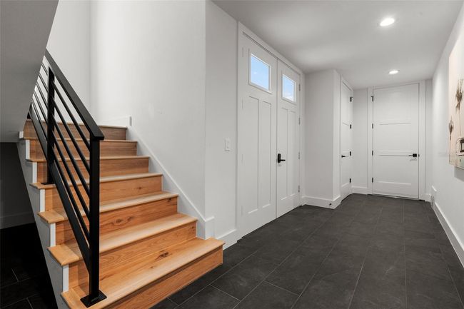 597 Buttonwood Dr, House other with 5 bedrooms, 7 bathrooms and null parking in Longboat Key FL | Image 11