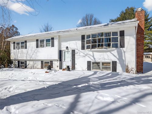 57 Lakeview Dr, Kiamesha Lake, NY, 12751-5004 | Card Image