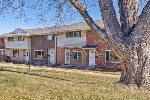 3948 S Yosemite St, Denver, CO, 80237-1925 | Card Image