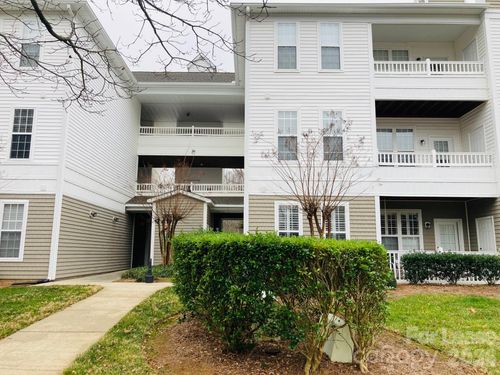 apt-1c-18001 Delmas Dr, Cornelius, NC, 28031-9046 | Card Image