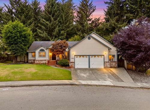 1320 Brady Ct, McKinleyville, CA, 95519-4360 | Card Image