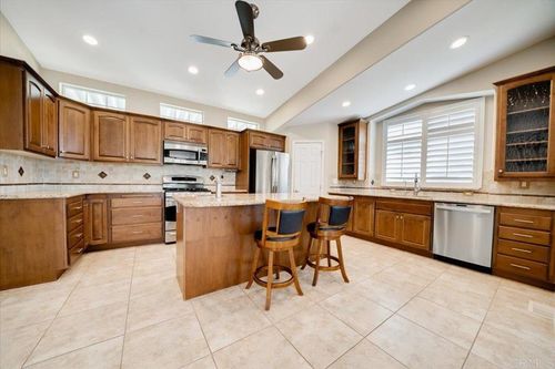 3438 Don Ortega Dr, Carlsbad, CA, 92010-3937 | Card Image