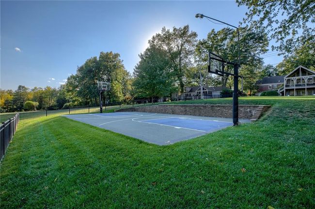 9717 Overbrook Rd, House other with 5 bedrooms, 5 bathrooms and null parking in Leawood KS | Image 41
