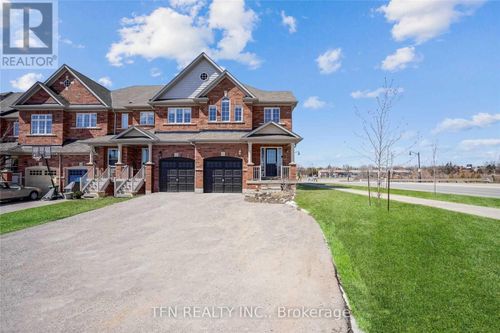 15 Mcphail Place, Hamilton (Waterdown), ON, L0R2H7 | Card Image